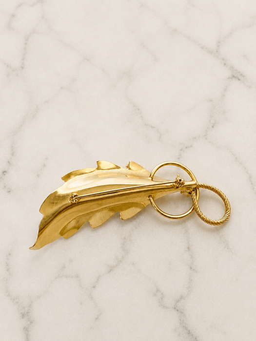 Pearl Laurel Brooch