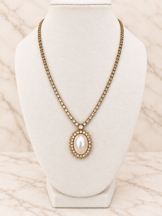 The Pearl Halo Necklace by Monet