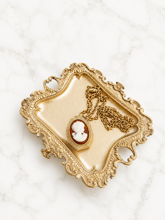 Luzier Cameo Perfume Locket Necklace