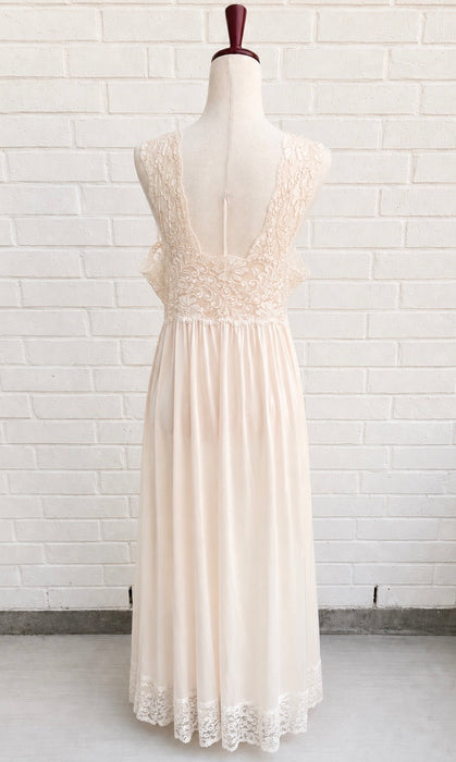 Ivory Reverie Lace Maxi Dress