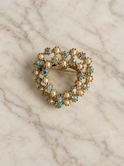 The Sweetheart Pearl & Rhinestone Brooch